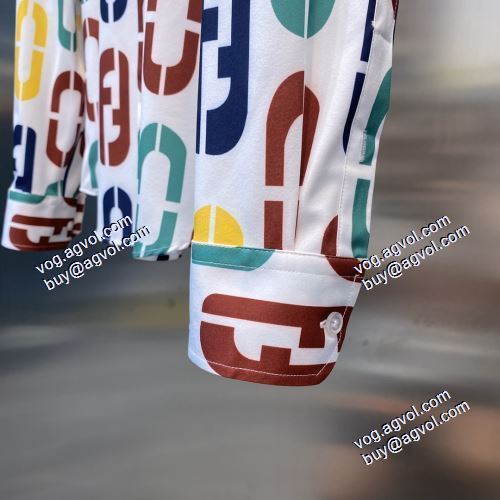 強い魅力を感じる一枚 長袖シャツ 2021春夏 フェンディ FENDI フェンディコピー
