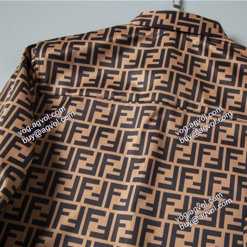 ◆モデル愛用◆ フェンディ偽物ブランド 2021春夏 フェンディ FENDI 長袖シャツ 大注目！