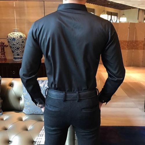 長袖シャツ エルメスコピーブランド 2021秋冬 エルメス HERMES ゴージャスに装える一着 おしゃれな装い 活用できるアイテム 