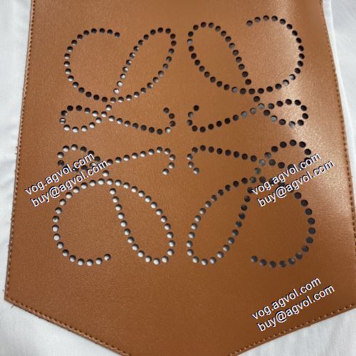 2021春夏 ロエベ LOEWE 長袖シャツ 落ち着いた感覚 LOEWEブランドコピー スタイリッシュな印象