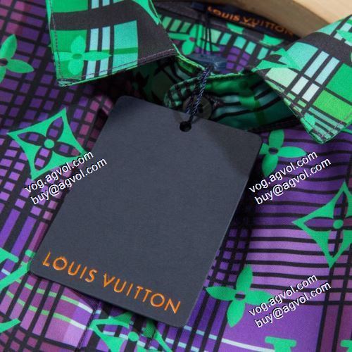 数に限りがある ルイ ヴィトン LOUIS VUITTONスーパーコピー 2021春夏  モノグラムネオンチェックオーバーサイズビジネスシャツ 長袖シャツ デザイン性の高い 