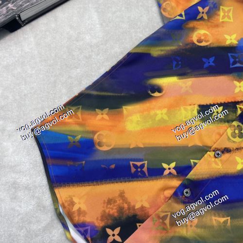 2021春夏 存在感のある ルイ ヴィトン LOUIS VUITTON 半袖シャツ ルイ ヴィトンブランドスーパーコピー