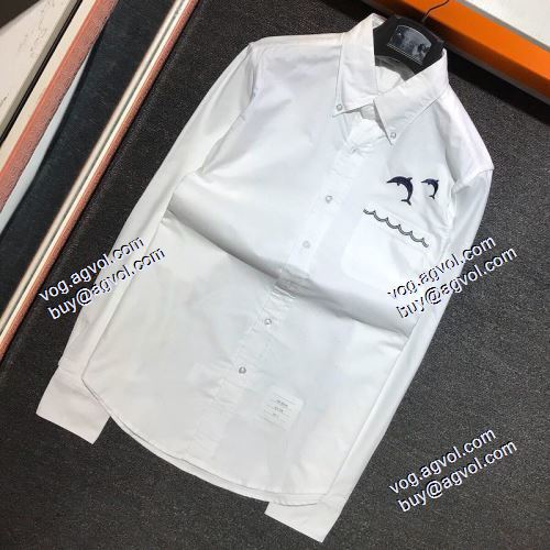 2021春夏 上品上質 トムブラウン THOM BROWNE 長袖シャツ トムブラウンスーパーコピー シックスタイルに活躍 中でも目を惹くのが