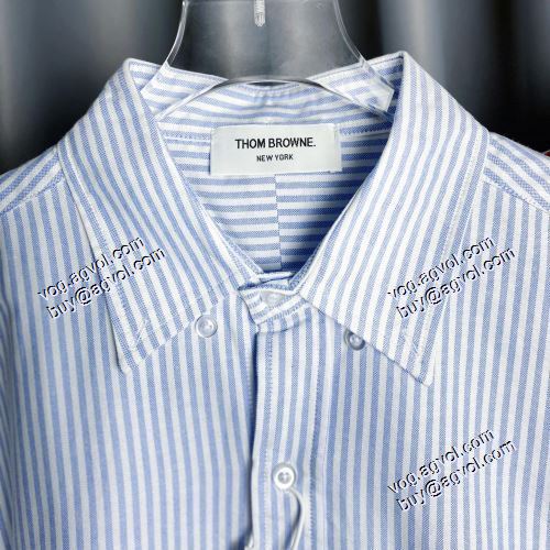 長袖シャツ 今買い◎得 2021春夏 トムブラウン THOM BROWNEブランド コピー 抜群な楽チン感ある大定番  ライトブルー オックスフォード ユニバーシティストライプ RWB アームバンドシャツ