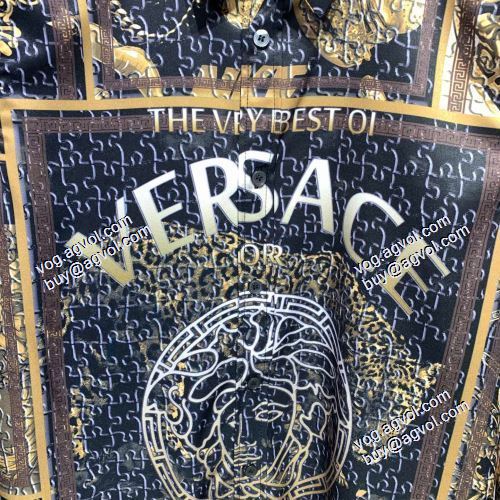 2021春夏 ヴェルサーチVERSACE 風合いが出る 長袖シャツ ヴェルサーチコピーブランド 洗練を十分に演出する