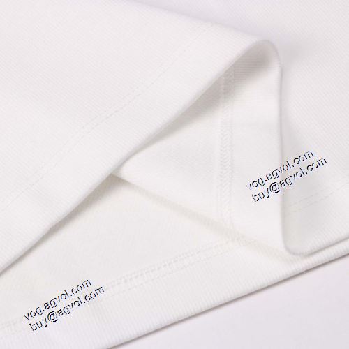 2色可選 長袖Tシャツ 暖かみのある肌触り 人気販売中 EMPORIO ARMANIスーパーコピー 2021秋冬 アルマーニ ARMANI