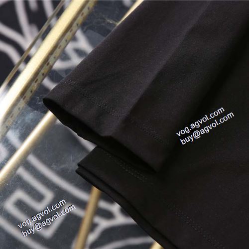 EMPORIO ARMANIコピー 2021秋冬 アルマーニ ARMANI 3色可選 長袖Tシャツ 暖かみのある肌触り着心地抜群