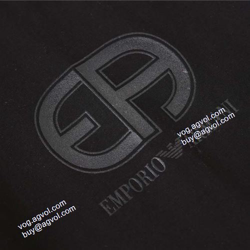 EMPORIO ARMANIコピー 2021秋冬 アルマーニ ARMANI 3色可選 長袖Tシャツ 暖かみのある肌触り着心地抜群