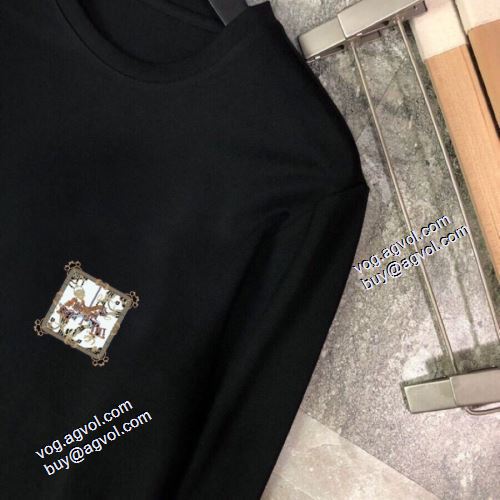 通気性に優れた 2021秋冬 エルメス HERMES 長袖Tシャツ スタイリッシュな印象 エルメスコピー 2色可選