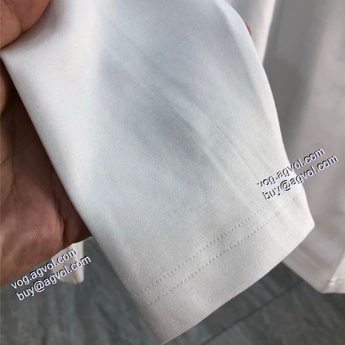 2021秋冬 ルイ ヴィトン LOUIS VUITTON 長袖Tシャツ 2色可選 暖かみのある肌触り ルイ ヴィトンコピー ブランド 豊富なサイズ