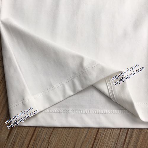 長袖Tシャツ 2色可選 希少価値大 暖かみのある肌触り 2021秋冬 ルイ ヴィトン LOUIS VUITTON ルイ ヴィトンスーパーコピー 激安