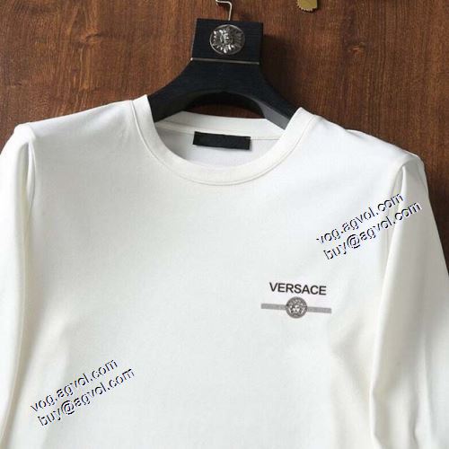 2021秋冬 ヴェルサーチVERSACE 2色可選 長袖Tシャツ 選べる極上 ヴェルサーチコピー しわになりにくい