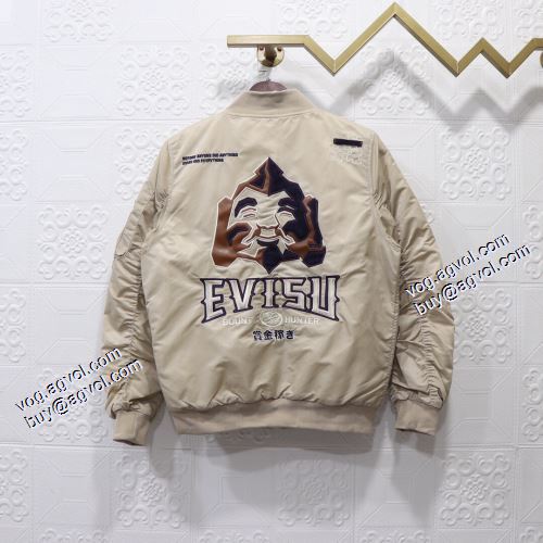 エヴィス スーパーコピー 綿入れ コート 2021秋冬 海外セレブ愛用 エヴィス EVISU 人目を惹くデザイン