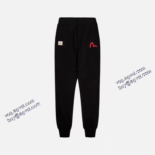 エヴィス EVISU 2021秋冬 チノパン 綺麗に決まるフォルム！特徴的な形 エヴィス スーパーコピー 代引