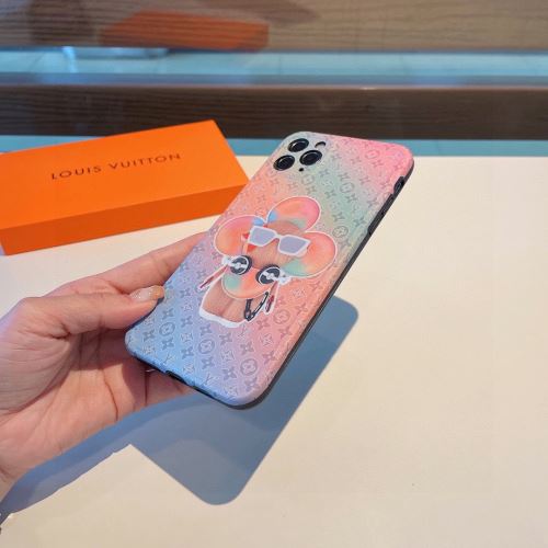デザイン性の高い ルイ ヴィトン LOUIS VUITTON 2022新作 ケータイケース ルイ ヴィトンブランド コピー 可愛い シリコンケース