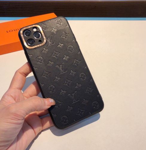 シリコンケース おしゃれに絶大な人気の スタイリッシュ 3色可選 ルイ ヴィトン LOUIS VUITTON 2022新作 ルイ ヴィトンブランド 偽物 通販 ケータイケース