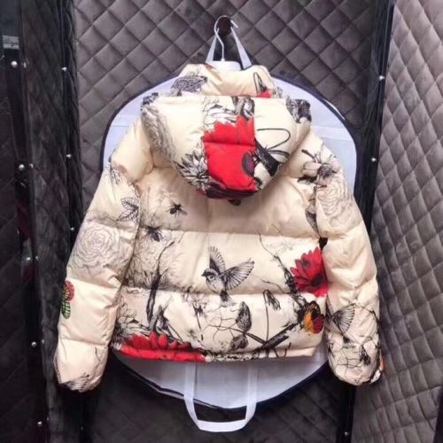 2021秋冬 モンクレール MONCLER ダウンジャケット モンクレールブランド コピー  軽くて暖かい 海外限定ライン フード部分は取り外し可能 
