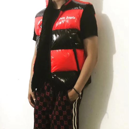 カジュアルに着こなせるデザイン 上品な色合い 早くも完売している 2021秋冬 モンクレール MONCLER ベスト ダウンジャケット モンクレールコピー  