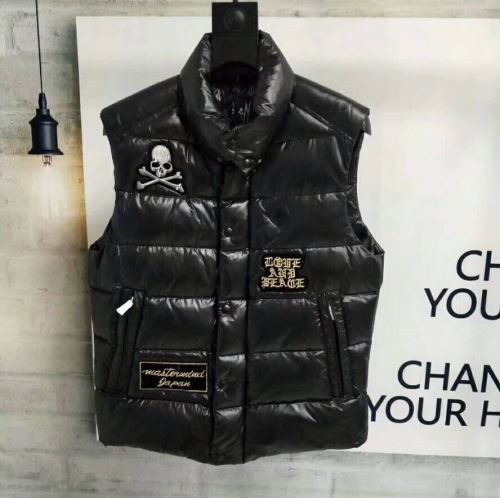 ダウンジャケット モンクレールコピーブランド ベスト 2021秋冬 モンクレール MONCLER 重さを感じず 柔らかい おしゃれに絶大な人気の 