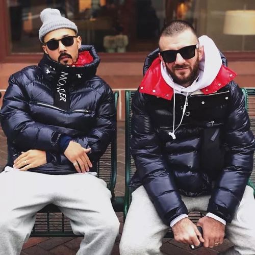 3色可選 2021秋冬 モンクレール MONCLER ダウンジャケット モンクレール偽物ブランド 大人気アイテム！入手困難 高級感を引き立てる 軽くて暖かい