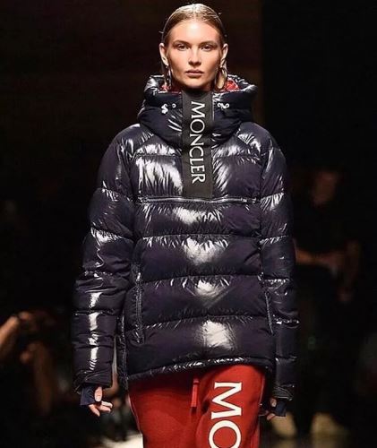 3色可選 2021秋冬 モンクレール MONCLER ダウンジャケット モンクレール偽物ブランド 大人気アイテム！入手困難 高級感を引き立てる 軽くて暖かい