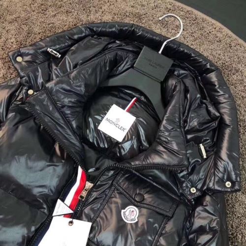 着心地 の良い 寒い季節にピッタリの一枚 優美なお出かけスタイル 2021秋冬 モンクレール MONCLER 2色可選 ダウンジャケット モンクレールブランド 偽物 通販 