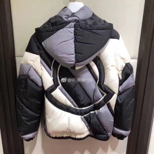 フードづき 2021秋冬 モンクレール MONCLER ダウンジャケット モンクレールコピー ダンジャケット一枚で過ごせる）先行販売 上品  