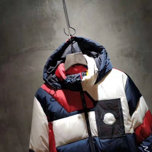 魅力ファッション ダウンジャケット モンクレールコピー ブランド 2021秋冬 モンクレール MONCLER 寒さに打ち勝つ 着心地がクセになる 