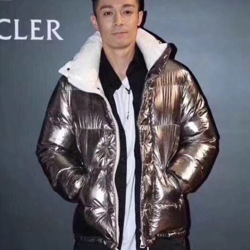 個性的 モンクレールスーパーコピー 激安 ダウンジャケット 2021秋冬 モンクレール MONCLER フードづき 防湿性に優れ 寒さに打ち勝つ   