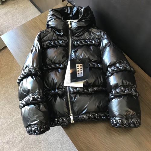 何にでも合わせ易く格好良く決まる 2021秋冬 モンクレール MONCLER ダウンジャケット モンクレールコピーブランド 希少価値大！光沢のある  
