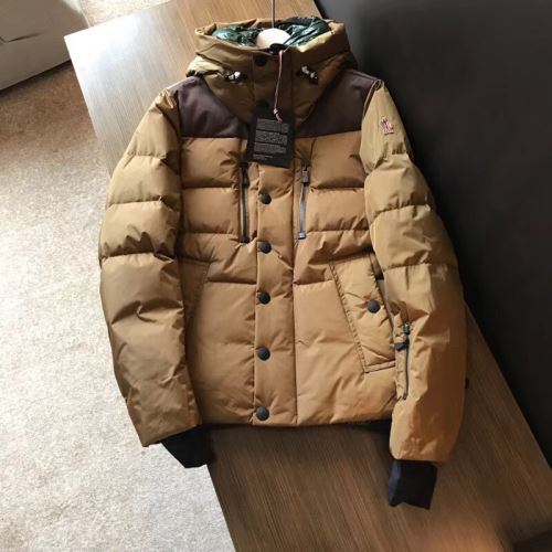 長く愛用できる  綺麗に決まるフォルム！ 2021秋冬 モンクレール MONCLER ダウンジャケット モンクレールコピー 真冬でも温かく過ごせる 
