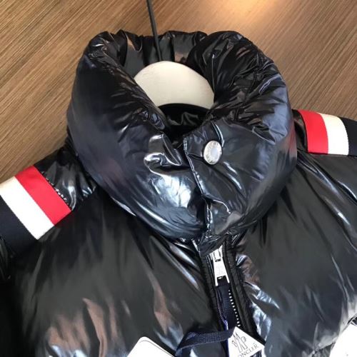ダウンジャケット モンクレールコピー ブランド ロングコート 2021秋冬 モンクレール MONCLER 快適な着心地をキープ 個性的なデザ 