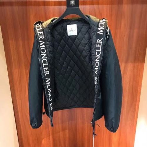 2021秋冬 モンクレールブランド 偽物 通販 ダウンジャケット モンクレール MONCLER 早くも完売している フード取り外し不可 着心地よい 