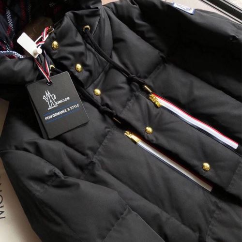 長く愛用できる 争奪戦必至 2021秋冬 モンクレール MONCLER モンクレールスーパーコピー 激安 ダウンジャケット 身体を保温できる 