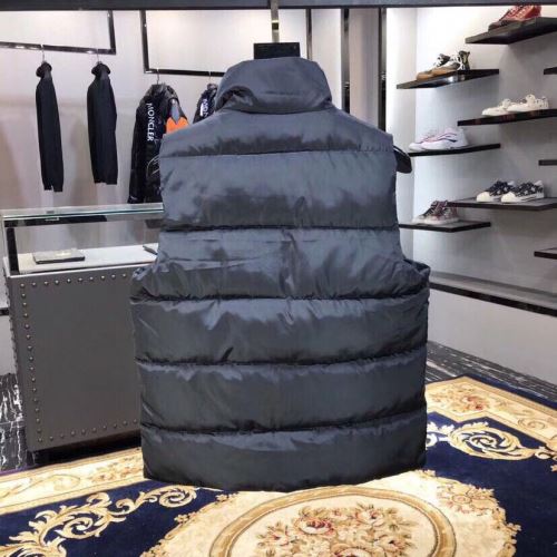 軽くて暖かい ポケットづき 2021秋冬 モンクレールブランドスーパーコピー モンクレール MONCLER モンクレールスーパーコピー おしゃれに絶大な人気の ベスト 綿入れ   