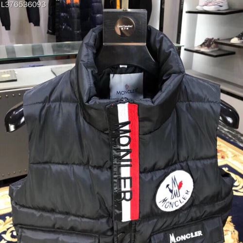 軽くて暖かい ポケットづき 2021秋冬 モンクレールブランドスーパーコピー モンクレール MONCLER モンクレールスーパーコピー おしゃれに絶大な人気の ベスト 綿入れ   