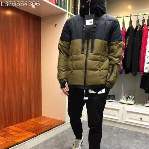 2021秋冬 モンクレールコピー モンクレール MONCLER 落ち着いた感覚 ダウンジャケット フィルパワーの高い 身体を保温できる 着心地よい　