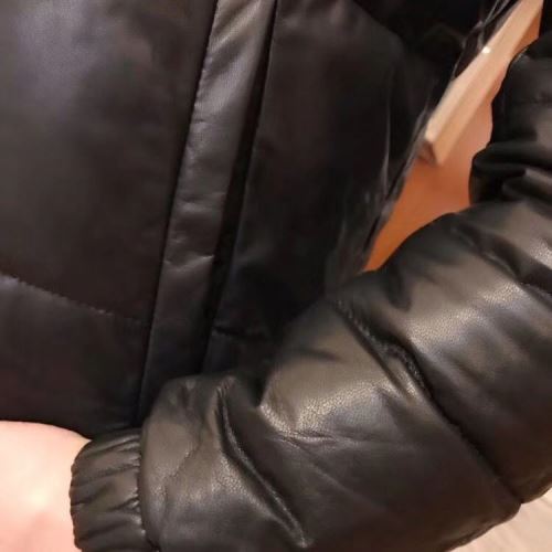 防風性に優れ ダウンジャケット 2021秋冬 モンクレール MONCLER モンクレールコピーブランド 高級感ある フードづき 軽くて暖かい