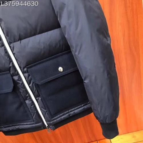 モンクレールスーパーコピー 存在感のある 2021秋冬 モンクレール MONCLER ダウンジャケット 保温効果は抜群 着心地がクセになる 