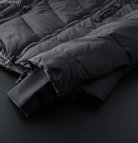 選べる極上 軽量ダウンジャケット 2021秋冬 モンクレールコピー モンクレール MONCLER 2色可選 ダウンジャケット フード取り外し不可 