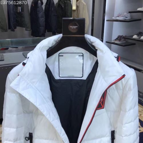 ダウンジャケット 2021秋冬 モンクレールブランド 偽物 通販 モンクレール MONCLER 海外セレブ愛用 2色可選 カジュアルに着こなせるデザイン 上品