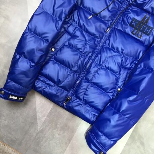 着心地 の良い 上品な輝きを放つ形 2021秋冬 モンクレールスーパーコピー  モンクレール MONCLER ダウンジャケット 撥水加工の施された 