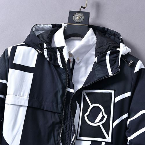 ワンランク上のアウターウエア 2021秋冬 モンクレール MONCLER モンクレールコピー ブランド デザイン性の高い ダウンジャケット 高級感ある　