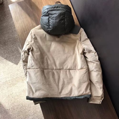 肌寒い季節に欠かせない ダウンジャケット 長く愛用できる 2021秋冬 モンクレール MONCLER おしゃれに絶大な人気の モンクレールコピーブランド 2色可選
