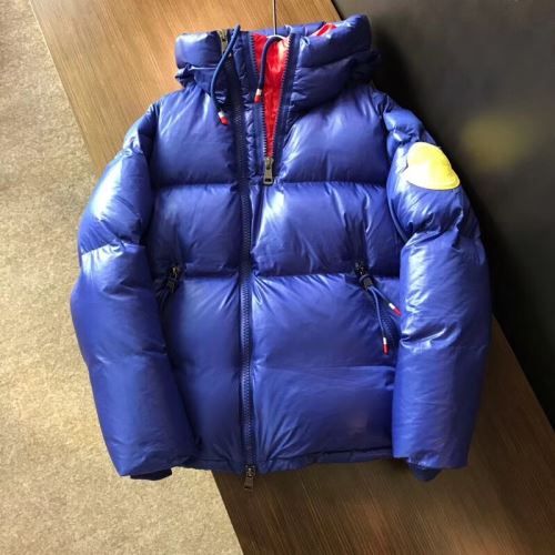 秋冬を彩る一着 ダウンジャケット 軽くて暖かい 2021秋冬 モンクレール MONCLER 3色可選 ショートパンツ 確定となる上品 モンクレールブランドコピー