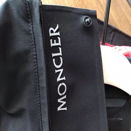 モンクレールブランド コピー 2021秋冬 モンクレール MONCLER 薄着でも十分過ごせるこの冬絶対に重宝する一着 一番人気の新作はこれ 上品 2色可選 ダウンジャケット
