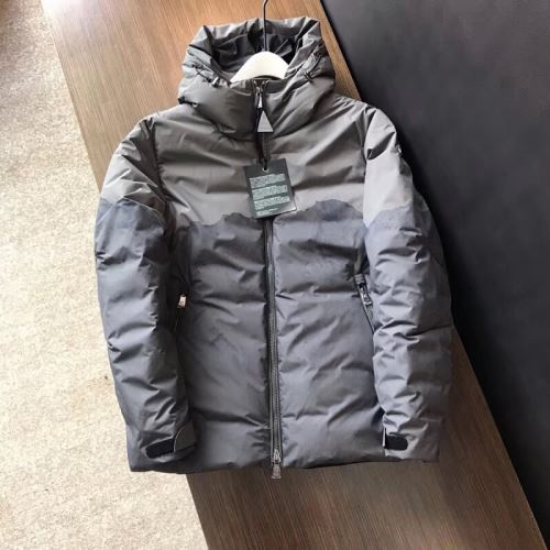 抜群な楽チン感ある大定番 2021秋冬 モンクレール MONCLER モンクレールスーパーコピー ダウンジャケット 2色可選 フードづき 軽量ダウンジャケット