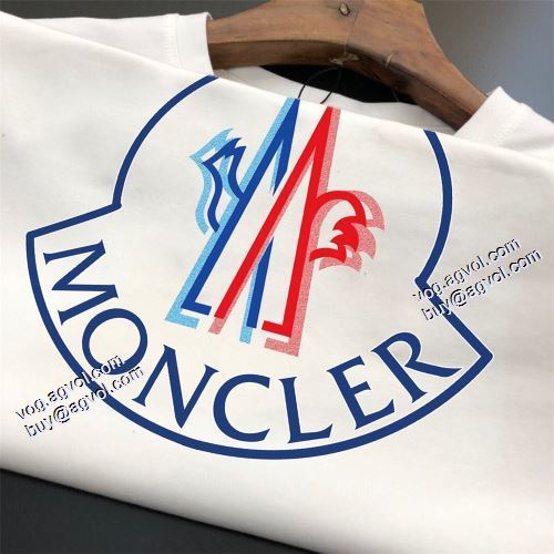長袖Tシャツ 2色可選 2021秋冬 完売必至の人気モデルをご紹介 着回し度抜群 モンクレール MONCLER モンクレールコピー レジャー 頑丈な素材