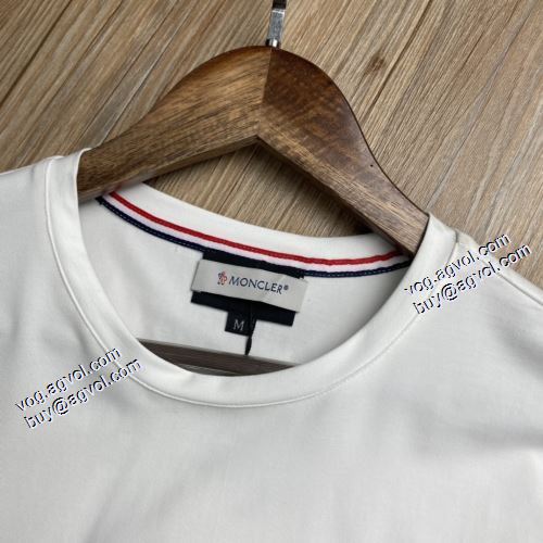 変わらない人気を誇る モンクレールコピー ブランド 2021秋冬 長袖Tシャツ プリント シンプル 3色可選 モンクレール MONCLER 優しいフィット感