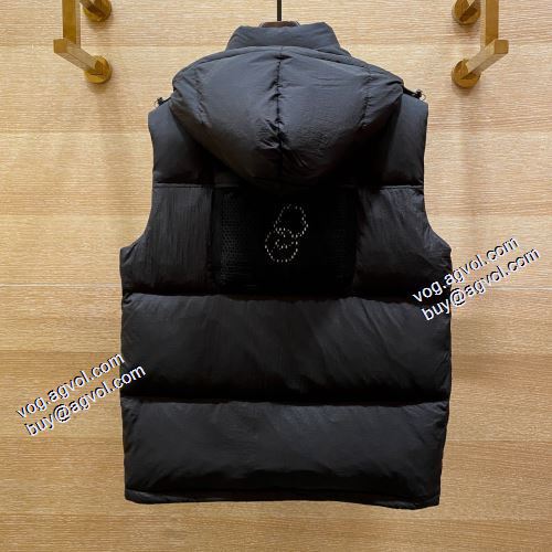 2021秋冬 モンクレールスーパーコピー メンズ ダウンジャケット モンクレール MONCLER 完売必至の人気モデルをご紹介 ダンジャケット一枚で過ごせる
